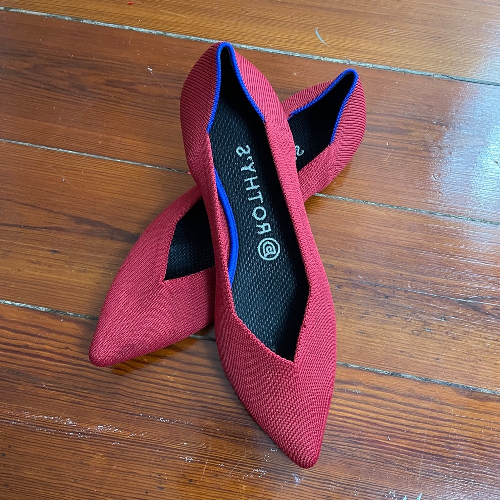 Rothy's The Point Pointed Toe Ballet Flats in Bright Red Women’s 8.5 🧡🎀